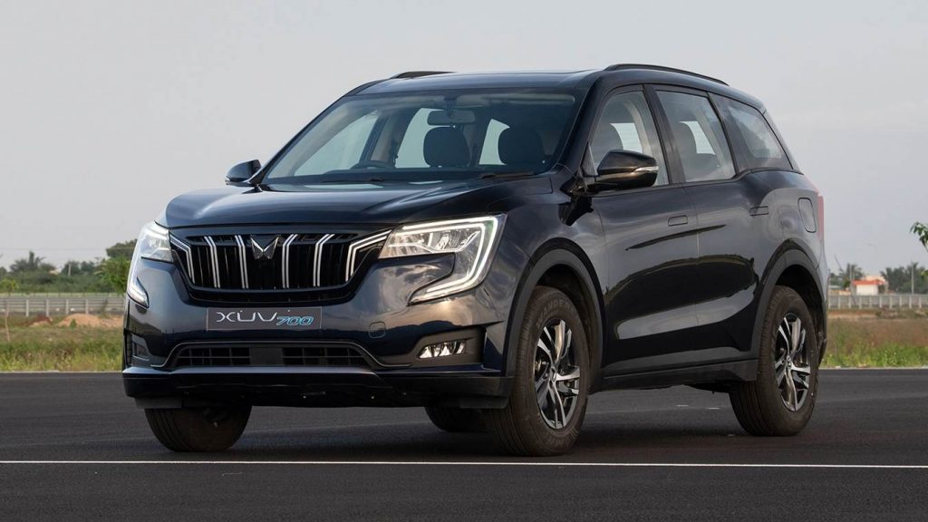 XUV 700 Ax7 L